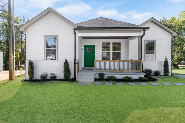 1055 11th St, Old Hickory