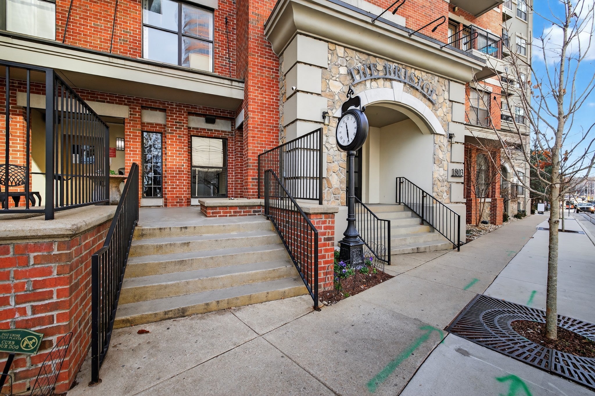 Photo for MLS 3098246 in 1803 Broadway 312 Nashville, TN - 37203