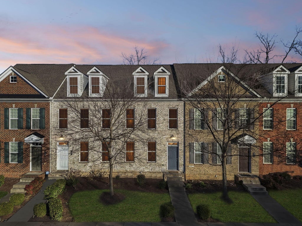 2038 Middle Tennessee Boulevard, Murfreesboro