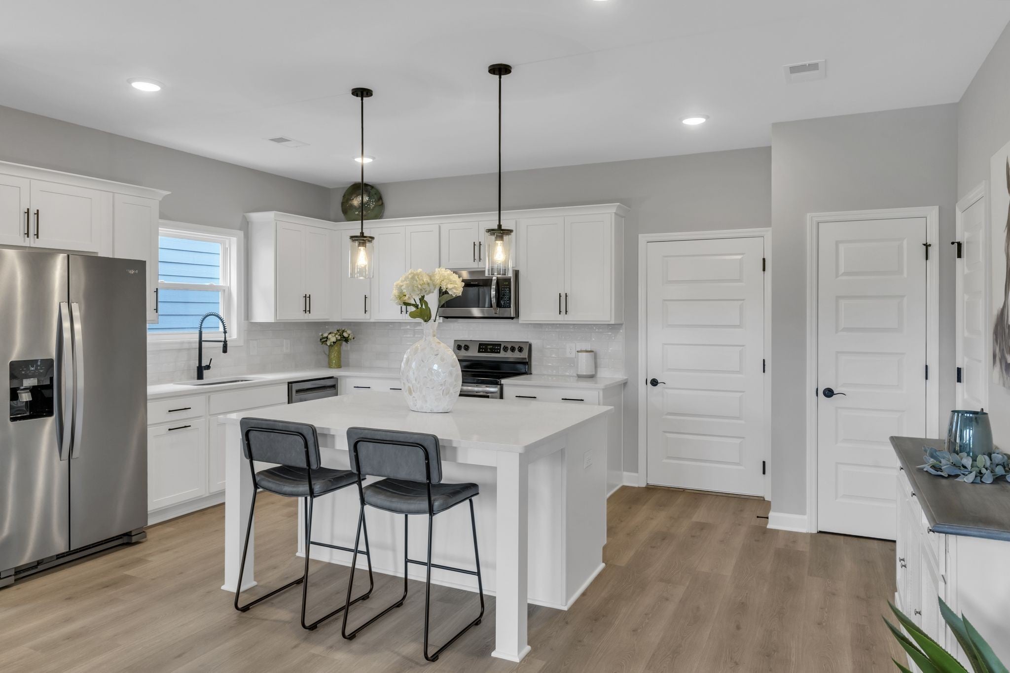 Photo of Listing #3098318