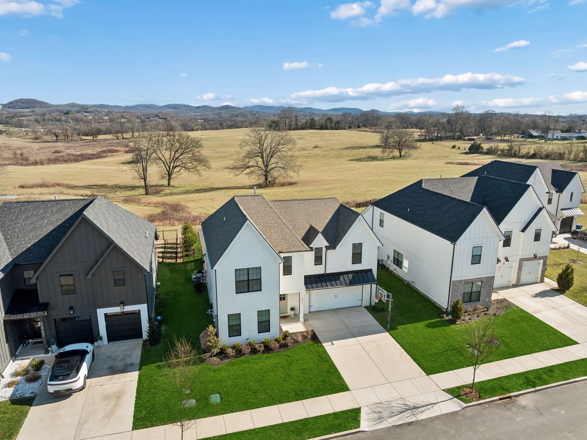 Photo of Listing #3098446