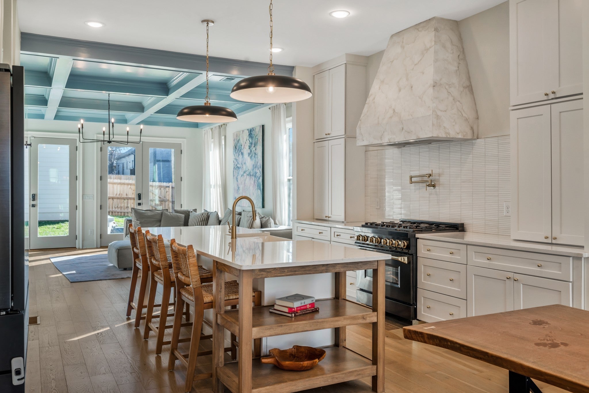 Photo of Listing #3098457