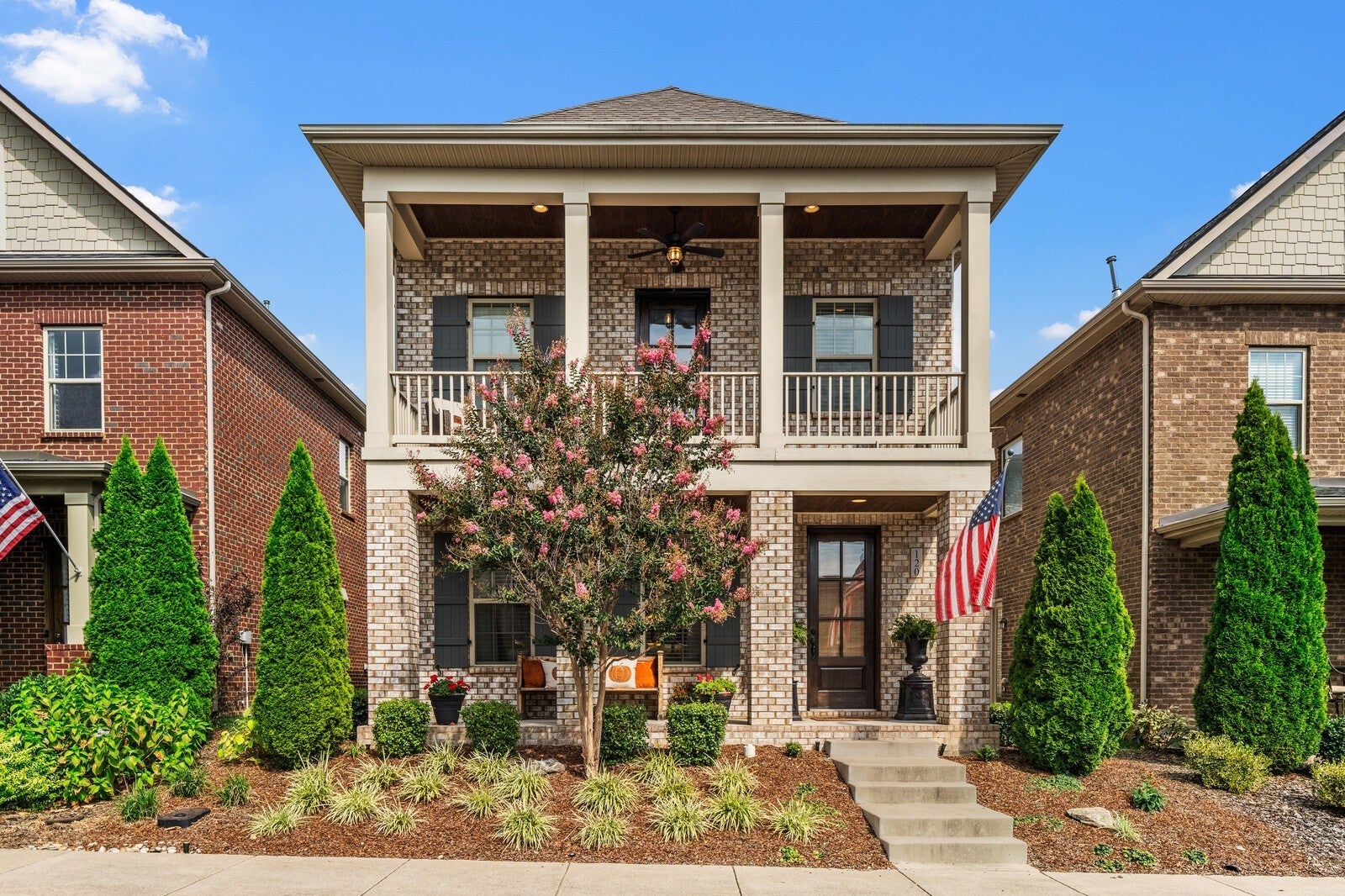 Photo of Listing #3098460