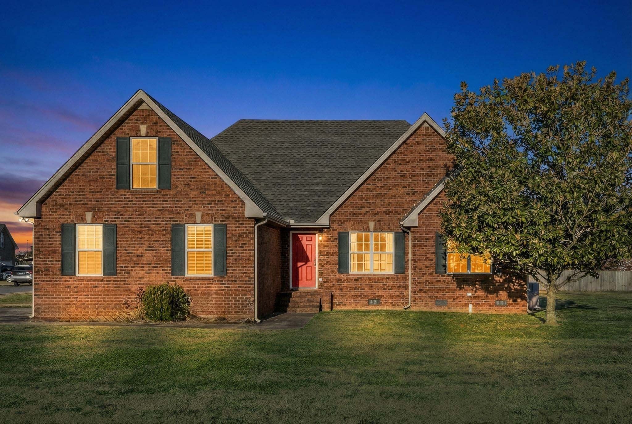 Photo of Listing #3098480