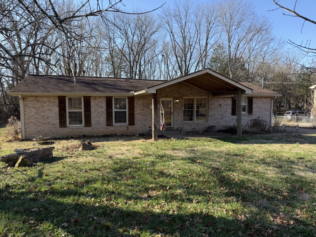112 Johns St, La Vergne