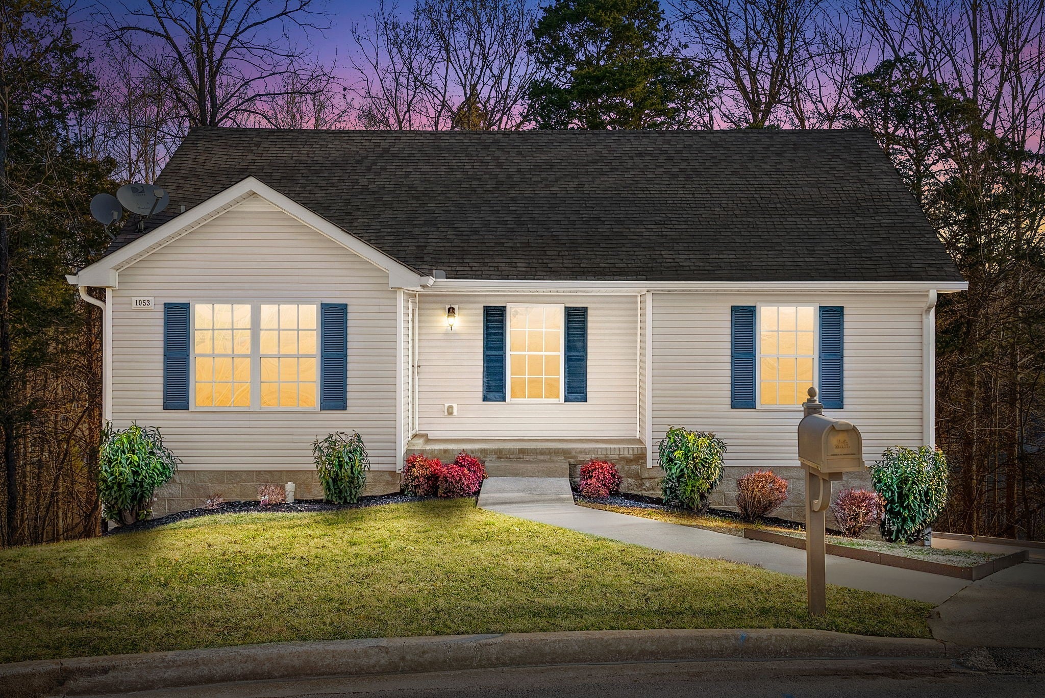 Photo of Listing #3098575