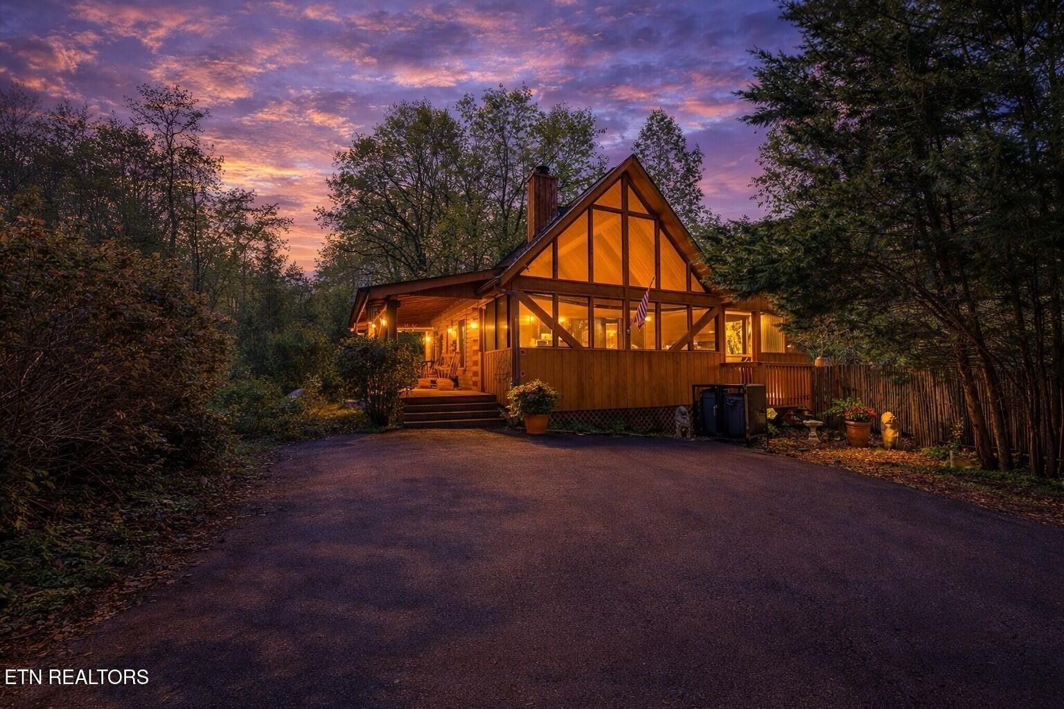 Photo of Listing #3098580