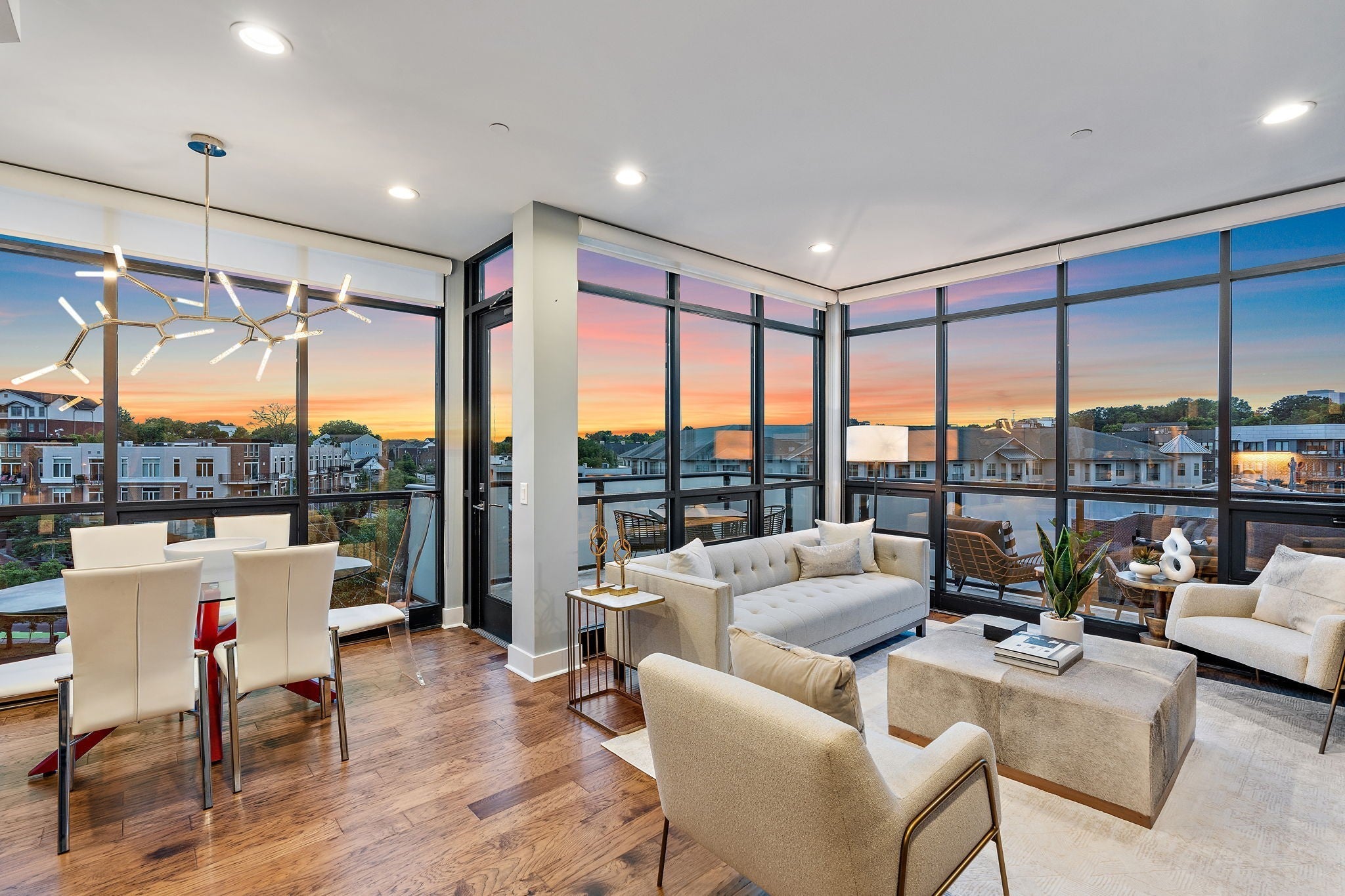 Photo of Listing #3098584