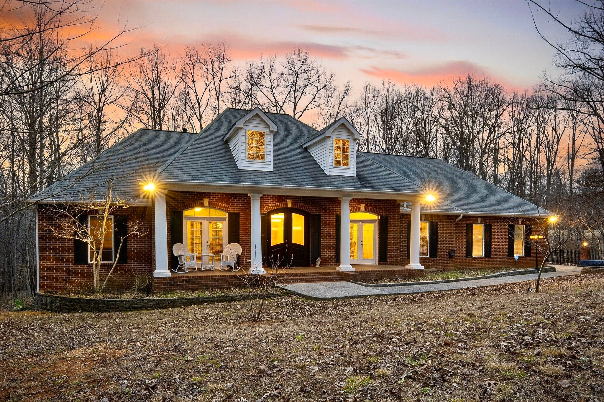 Photo of Listing #3098599