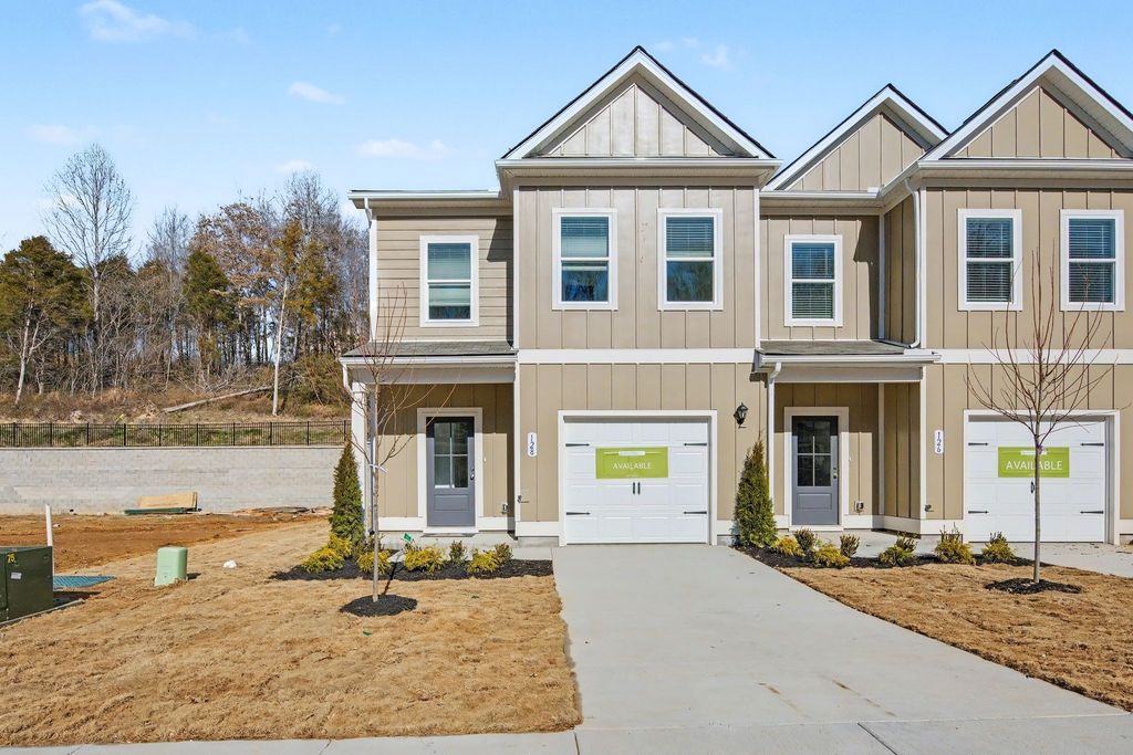 128 Ironhorse Way, Dickson