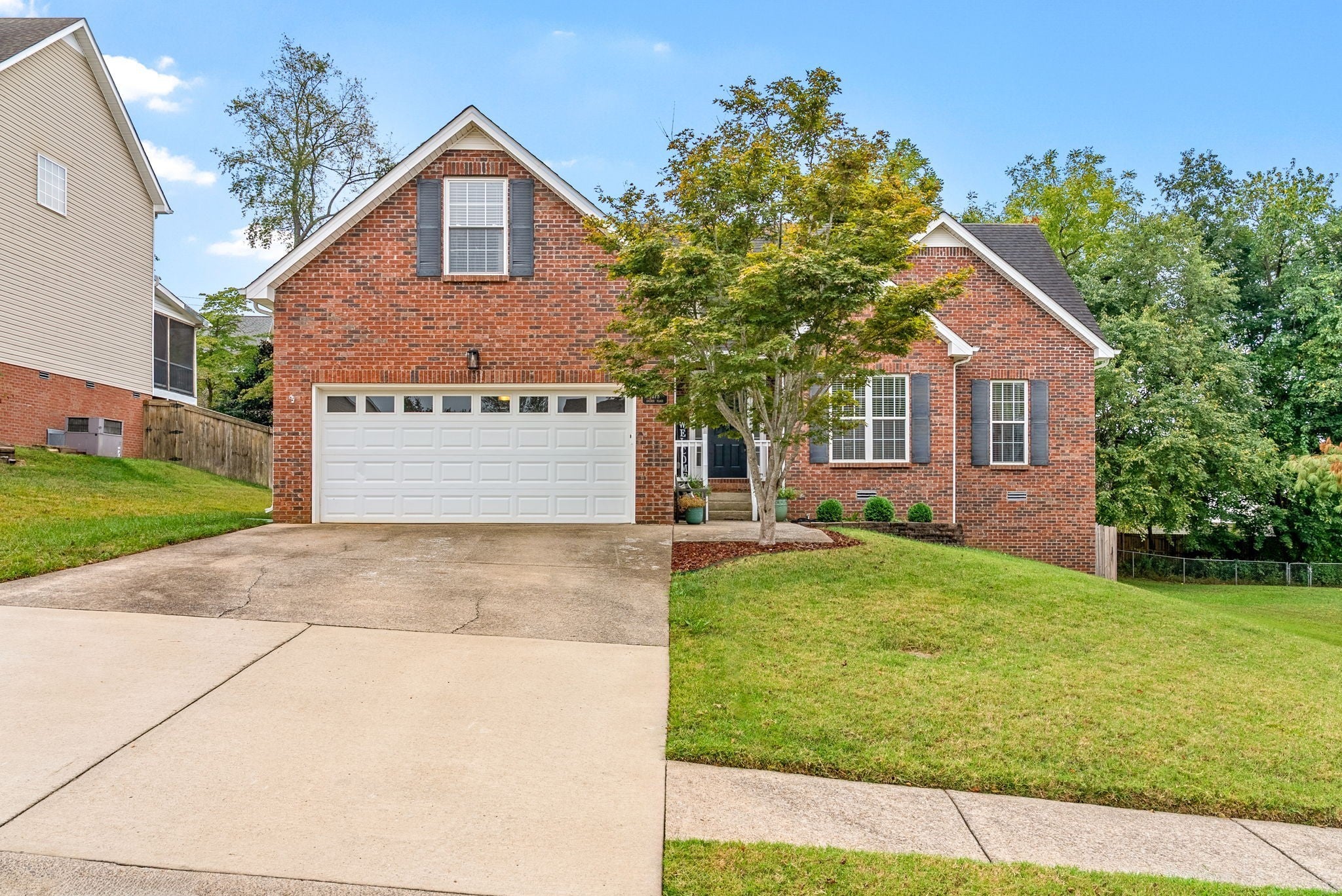 Photo of Listing #3098841