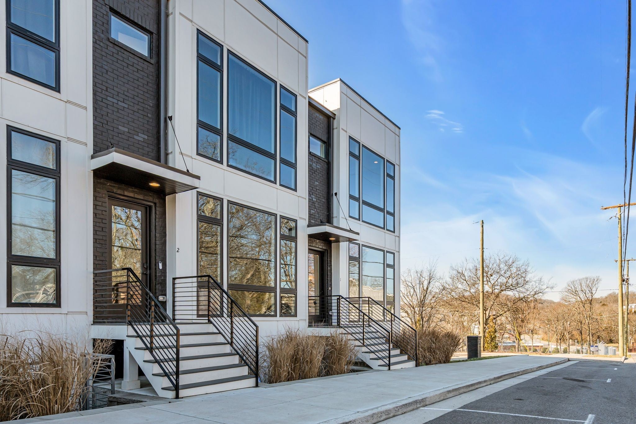 Photo of Listing #3098979