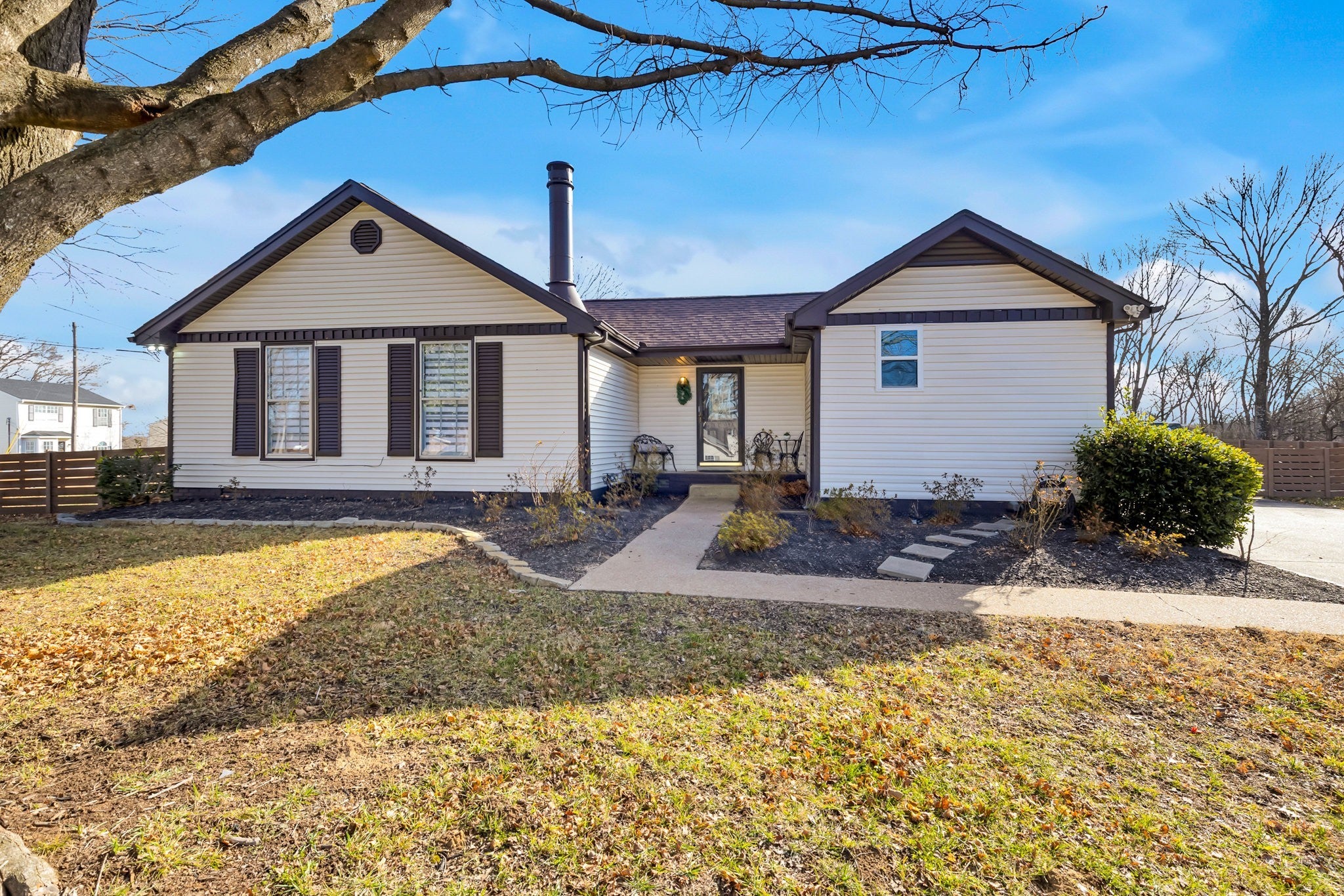 Photo of Listing #3098993