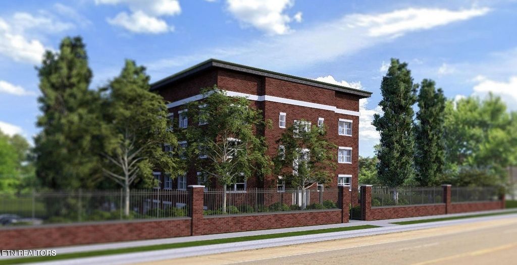 2724 E Magnolia Ave 403, Knoxville