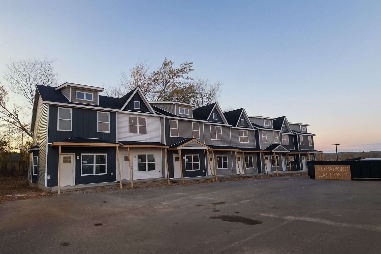 Photo of Listing #3099033