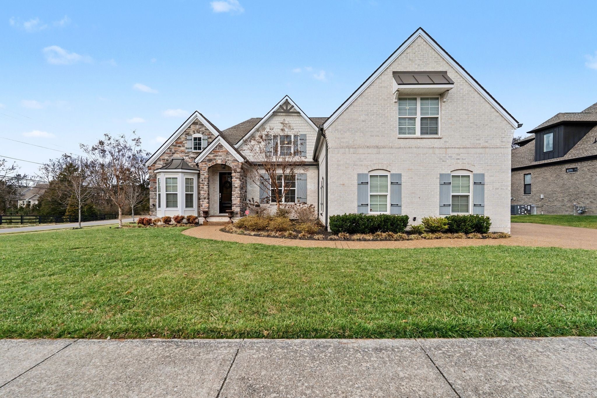 Photo for MLS 3099080 in 103 Flintshire Ln Hendersonville, TN - 37075