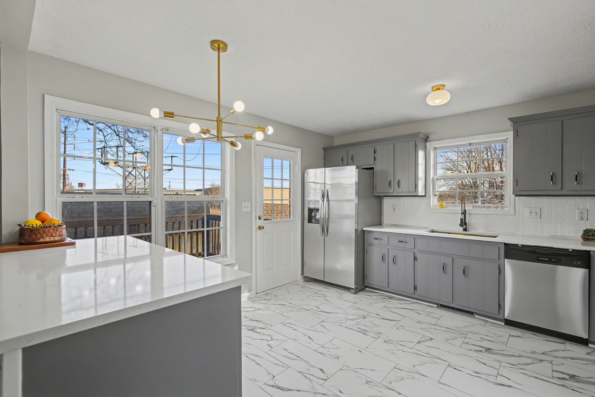 Photo of Listing #3099333