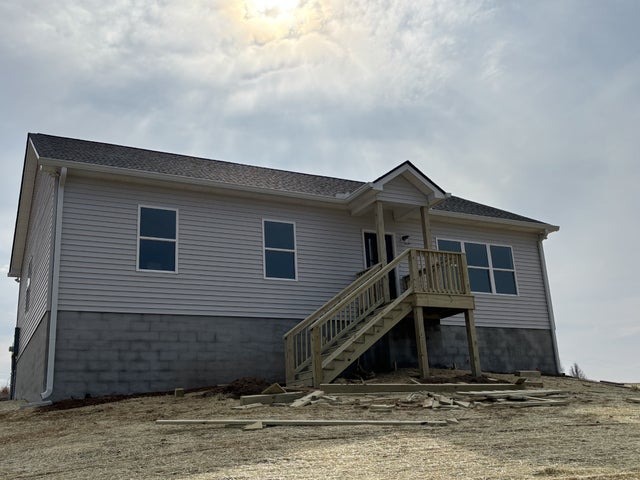 811 N Dickerson Chapel Rd, Lebanon