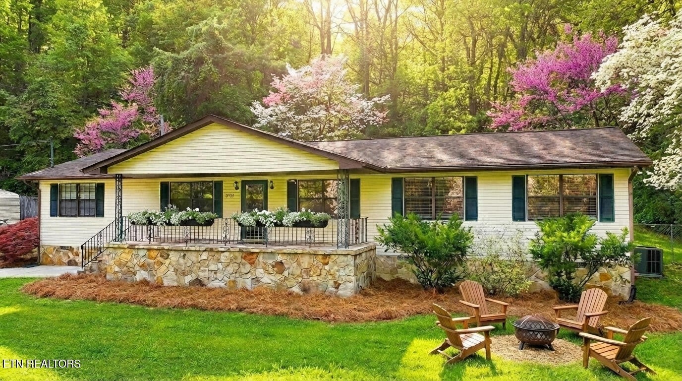 Photo of Listing #3101427