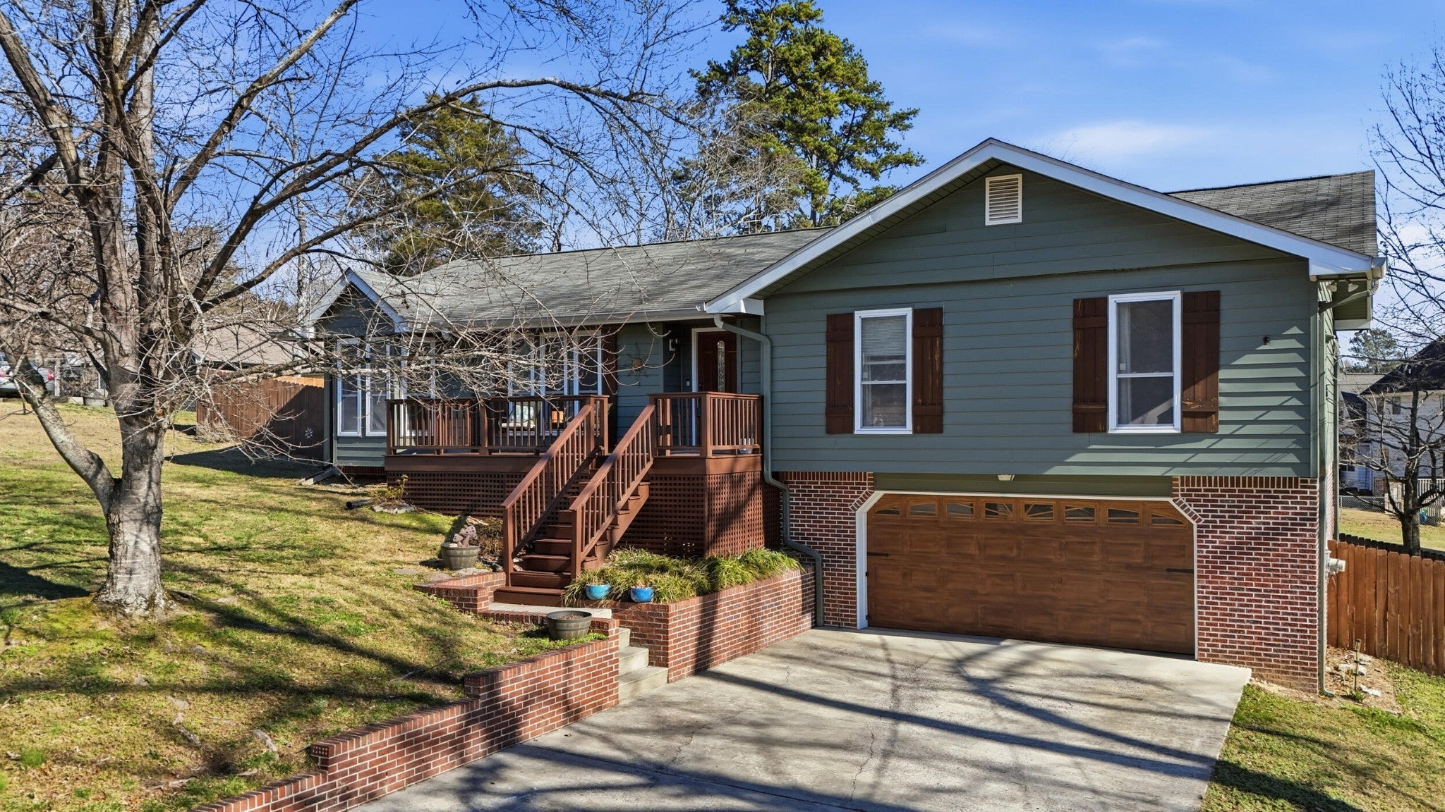 Photo of Listing #3111055