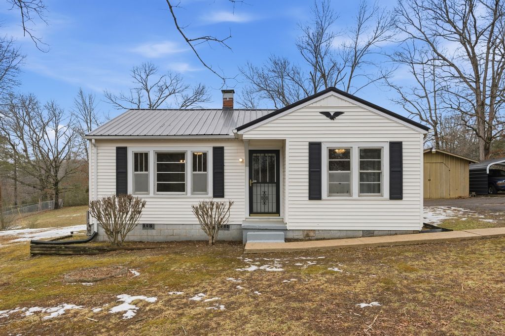 3011 Green Hill Dr, Centerville