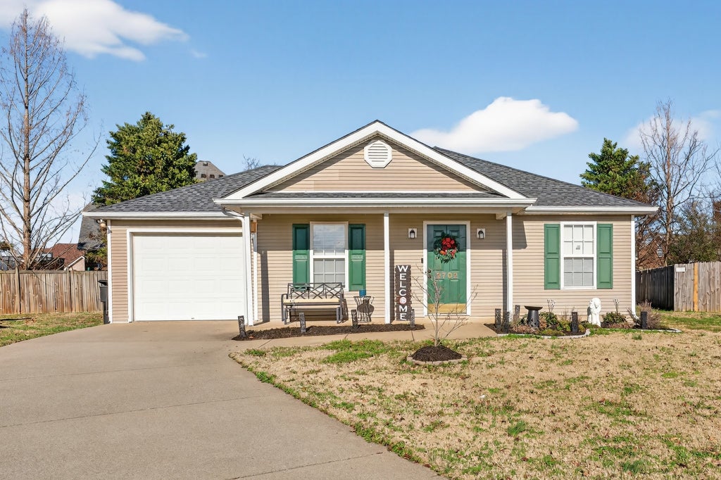 2702 Pepperdine Dr, Murfreesboro