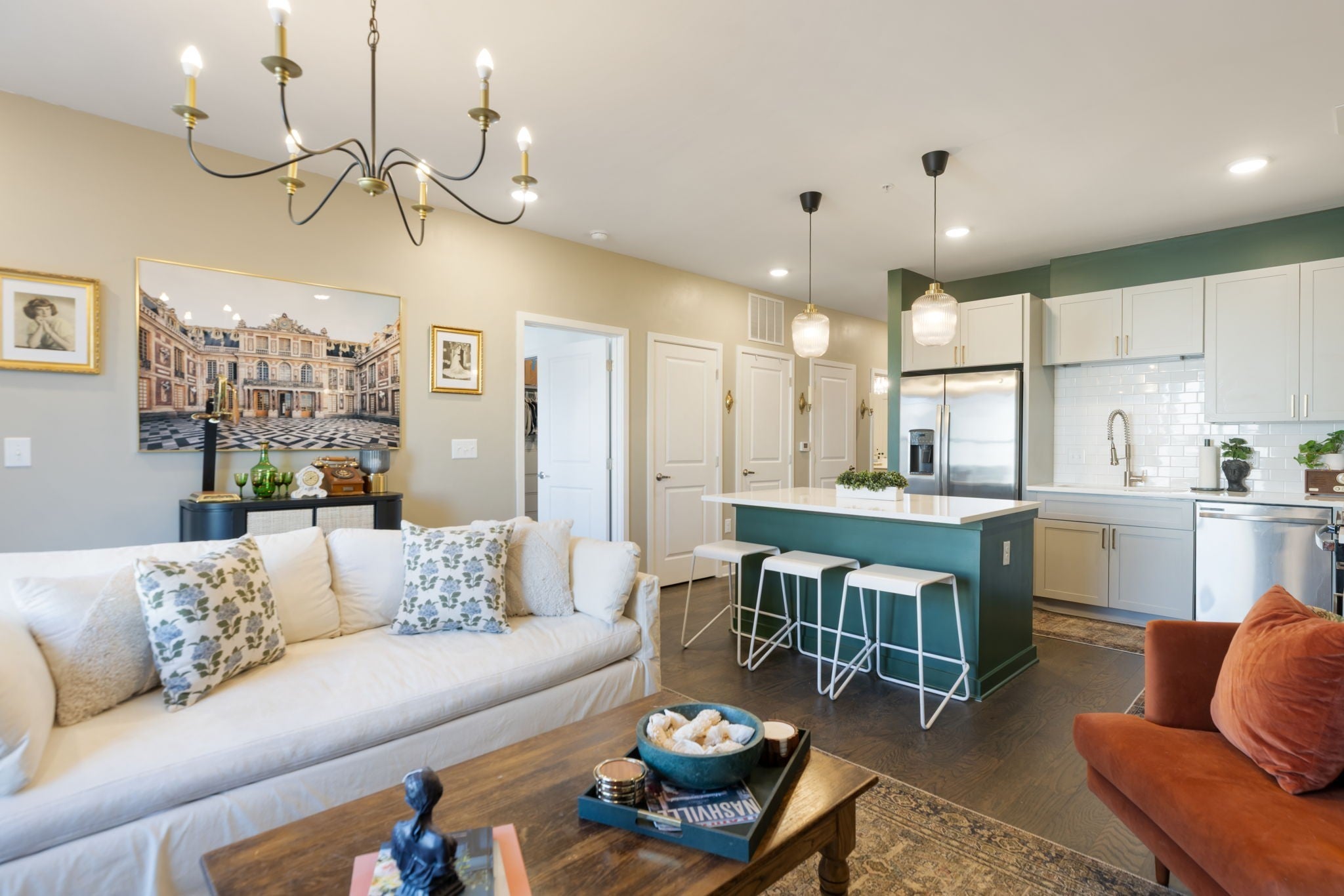 Photo of Listing #3111177