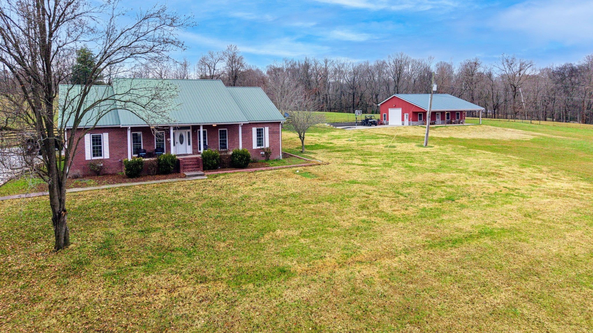 Photo for MLS 3111203 in 1910 Cedar Creek Rd Vanleer, TN - 37181