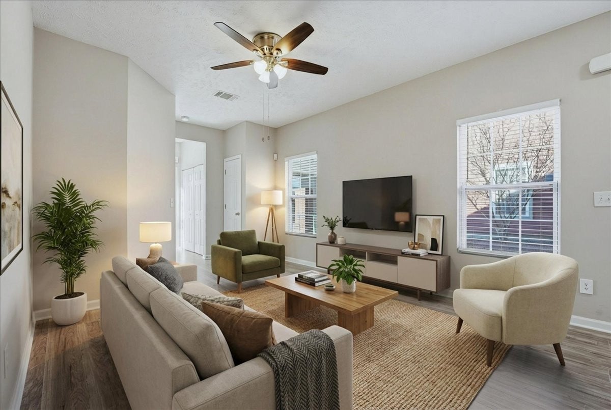 Photo of Listing #3111767