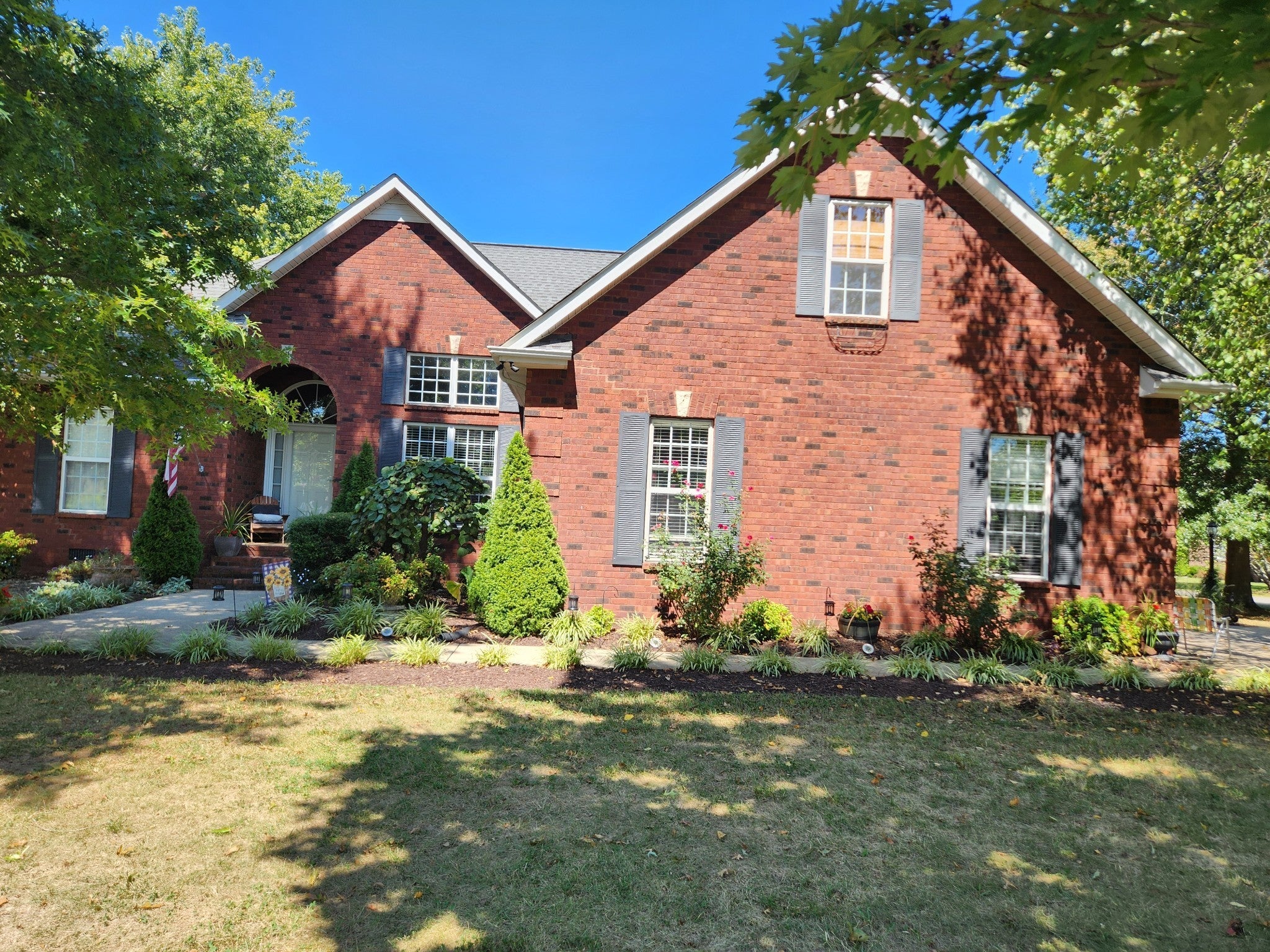 Home for sale in 2102 Salem Woods Dr Rockvale, TN