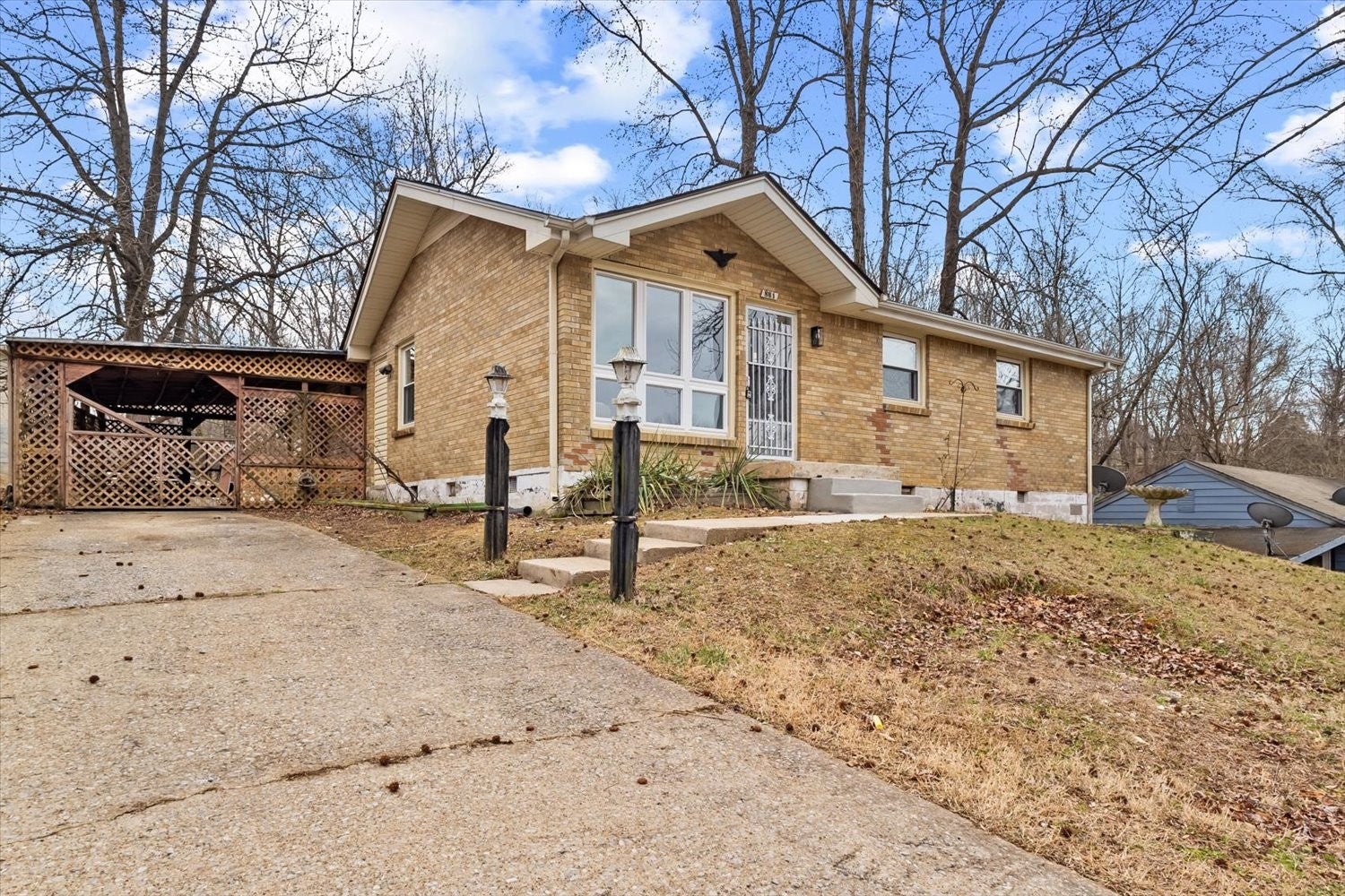 Photo of Listing #3112284