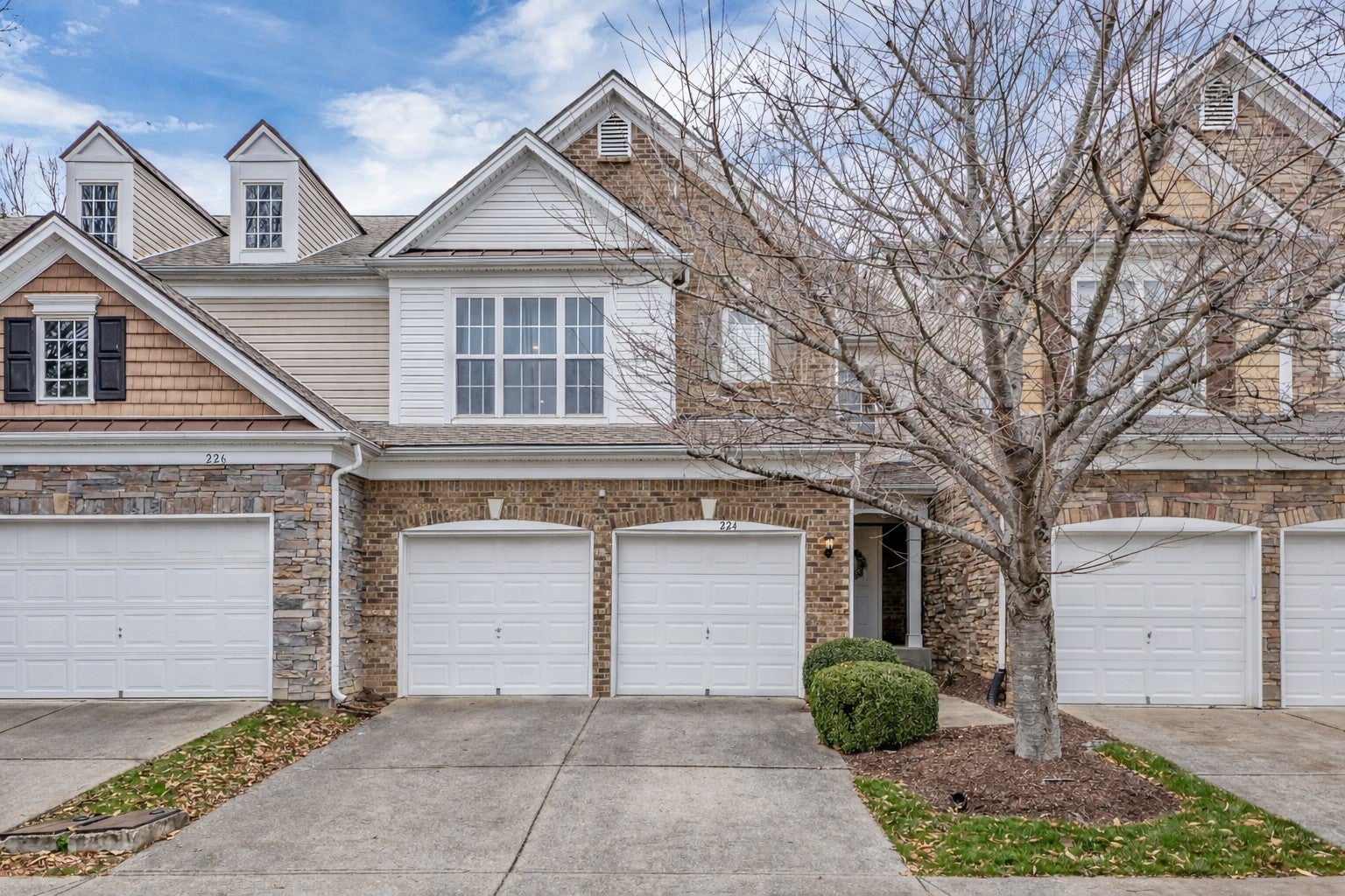 Photo of Listing #3112511