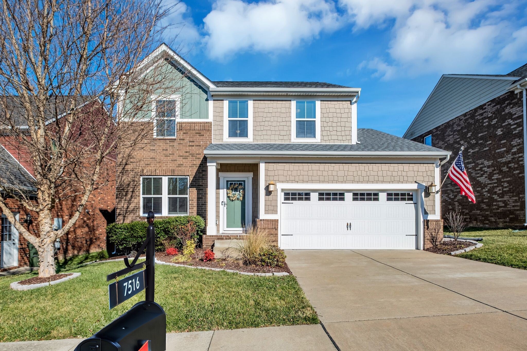 Photo of Listing #3112529