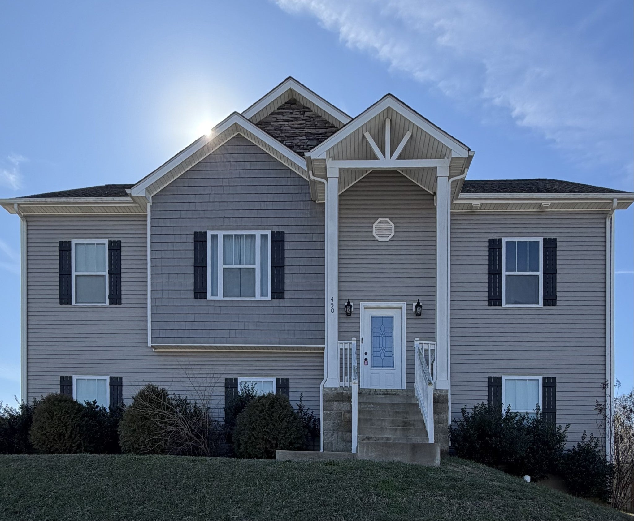 Photo for MLS 3112559 in 450 Woodtrace Dr Clarksville, TN - 37042