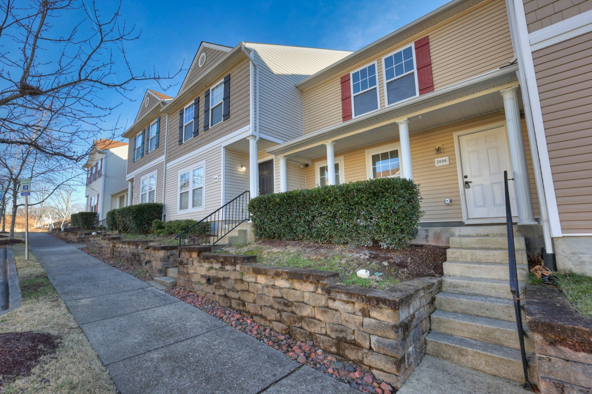 Photo of Listing #3112677