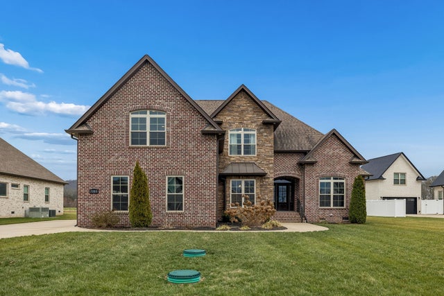 7309 Pembrooke Farms Dr, Murfreesboro