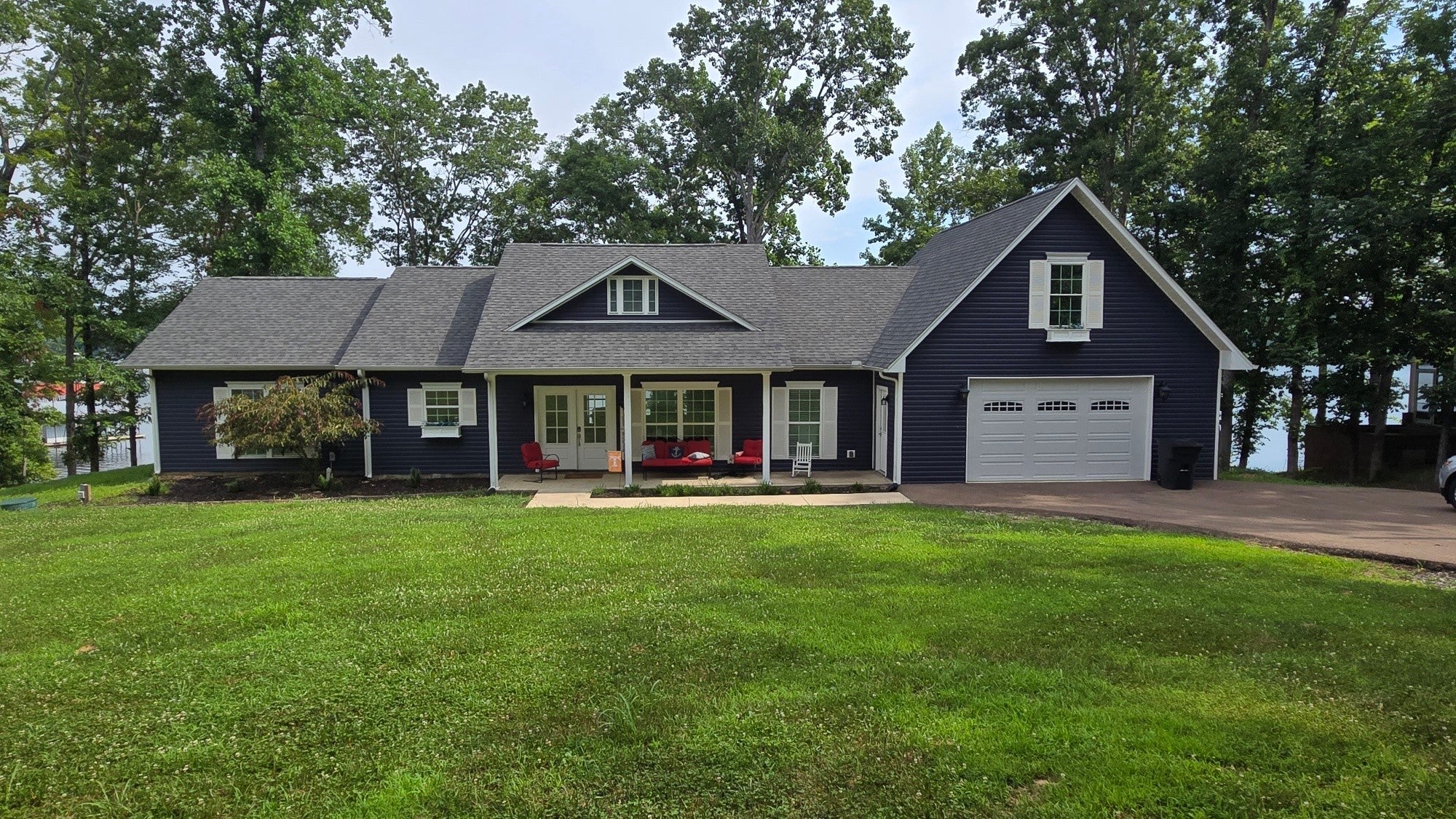 Photo of Listing #3112798