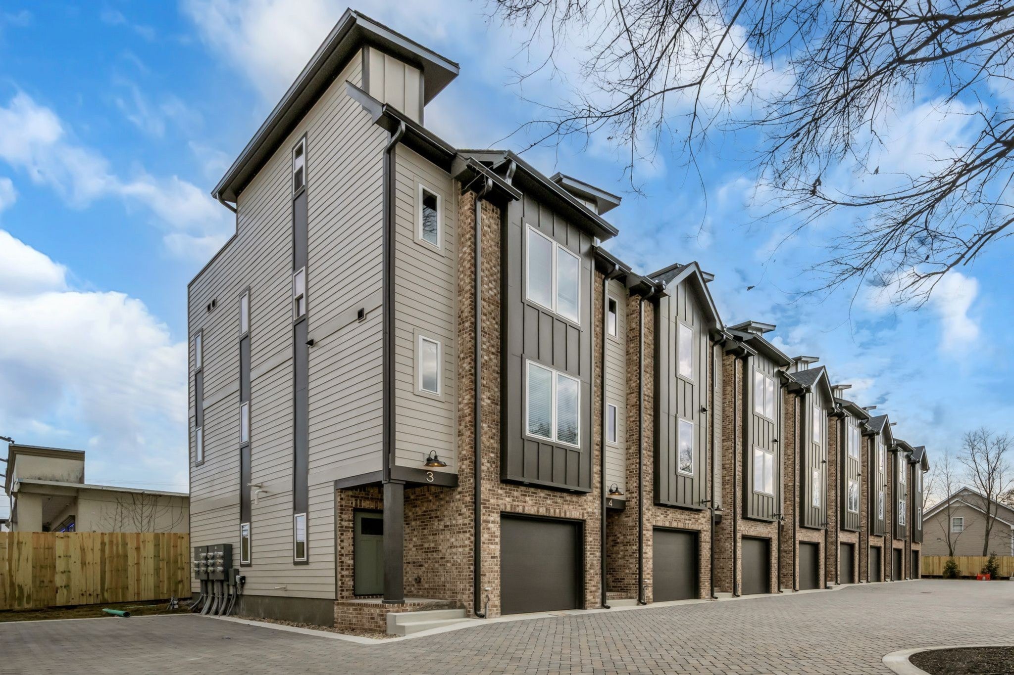 Photo of Listing #3113025