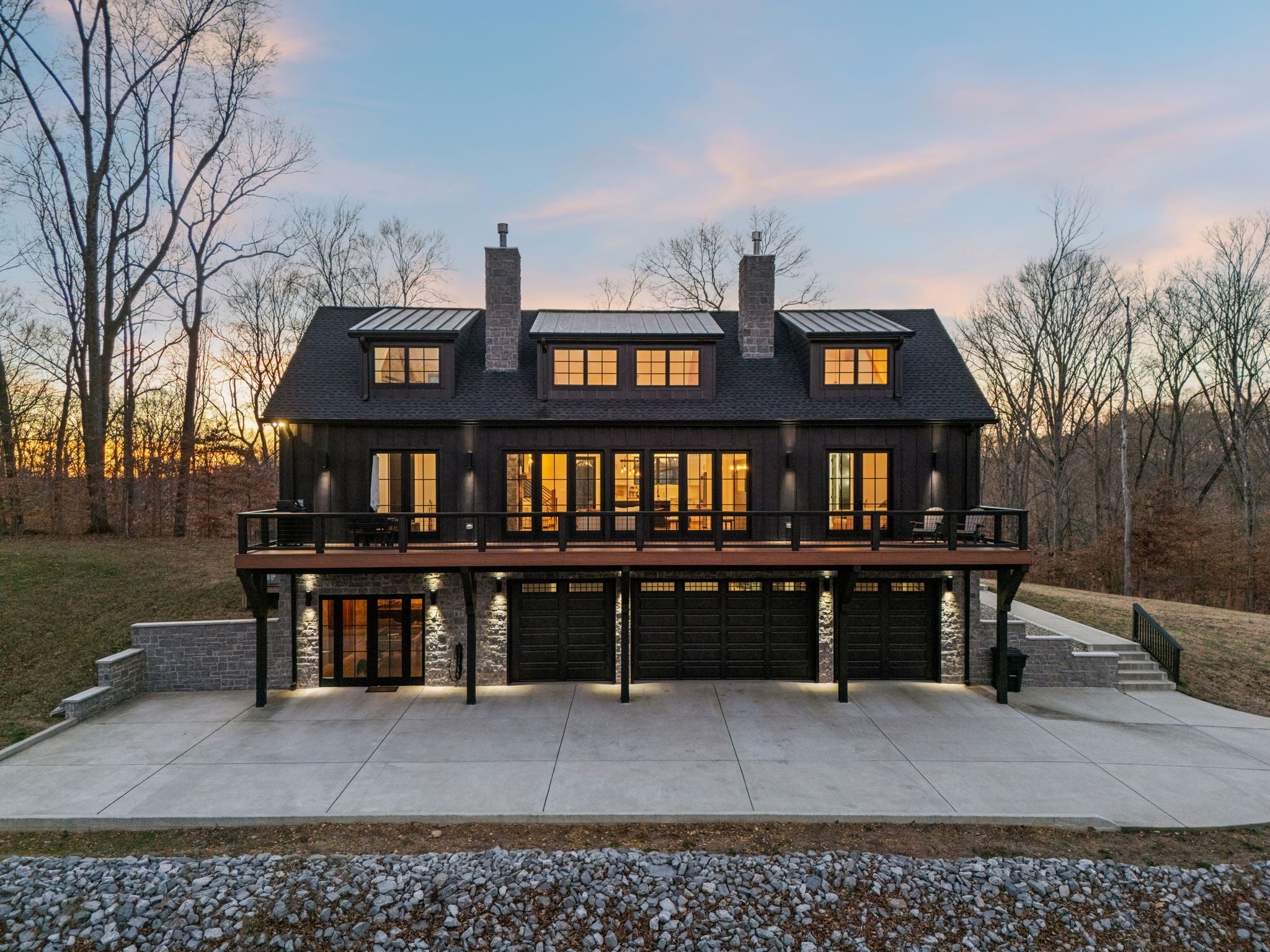 Photo of Listing #3113037