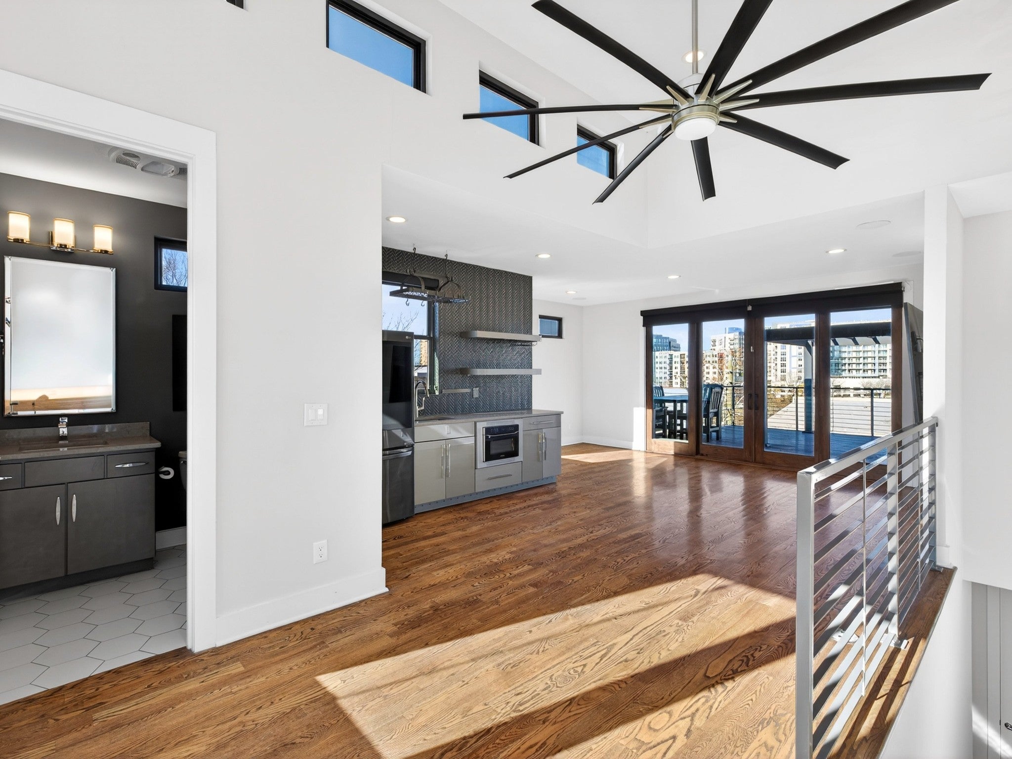 Photo of Listing #3113092