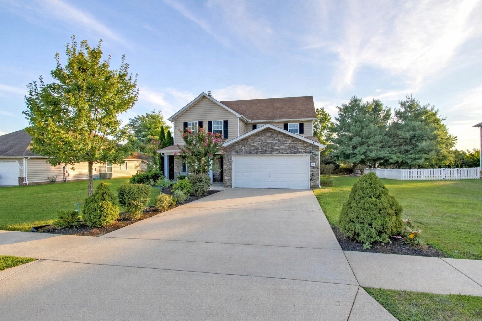 Photo of Listing #3113385