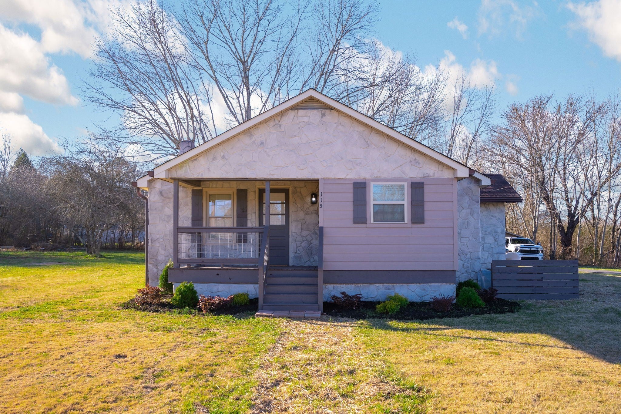 Photo of Listing #3116237