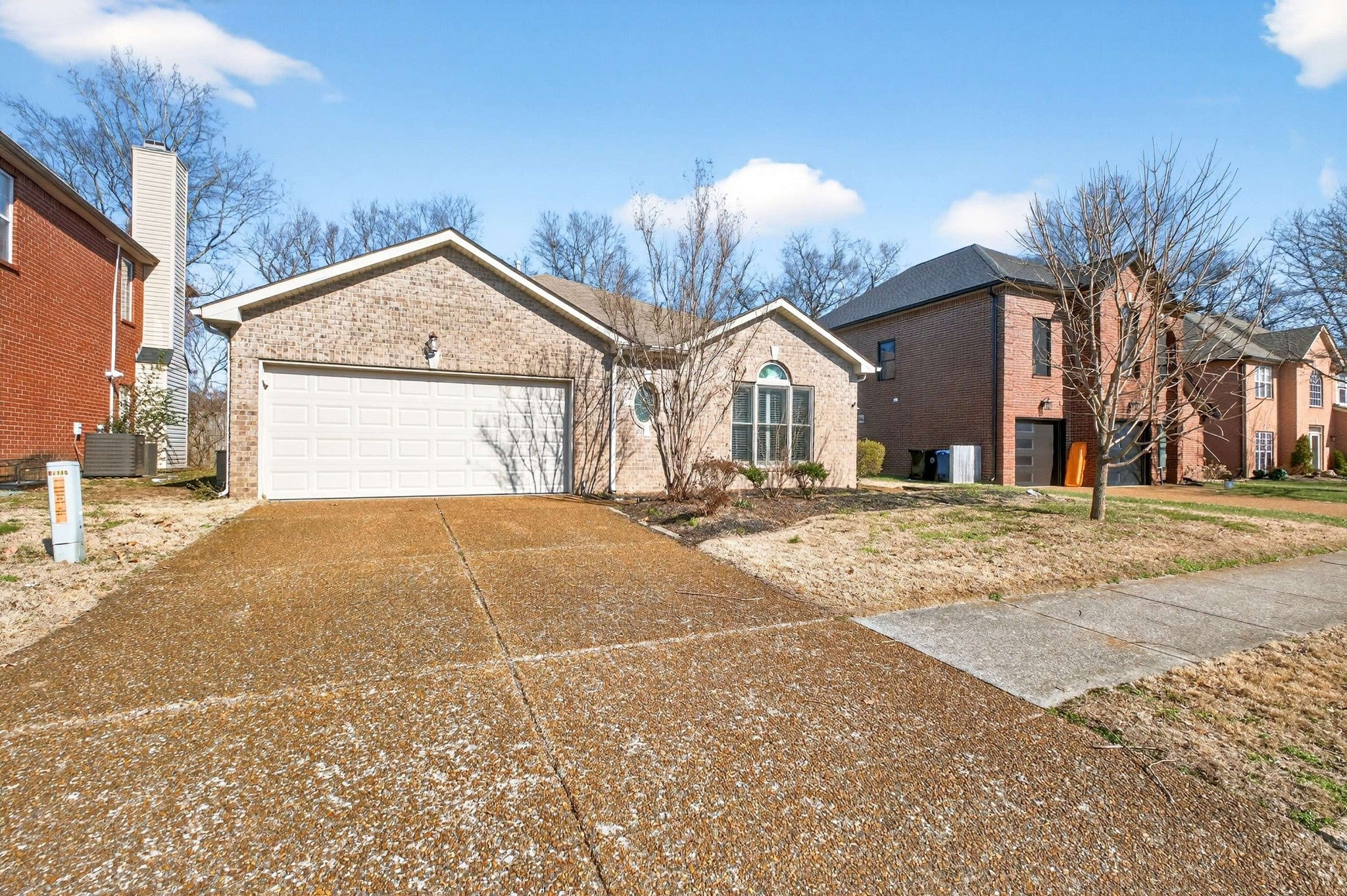 Photo of Listing #3116305