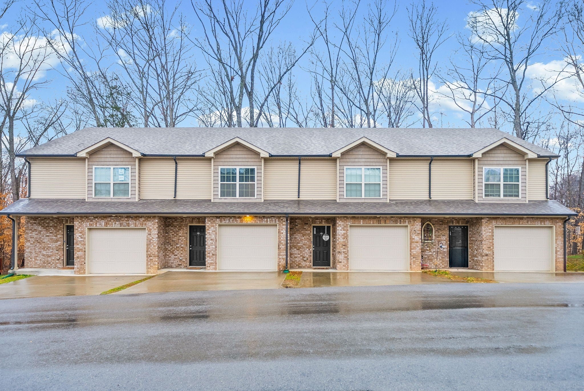 Photo of Listing #3117208