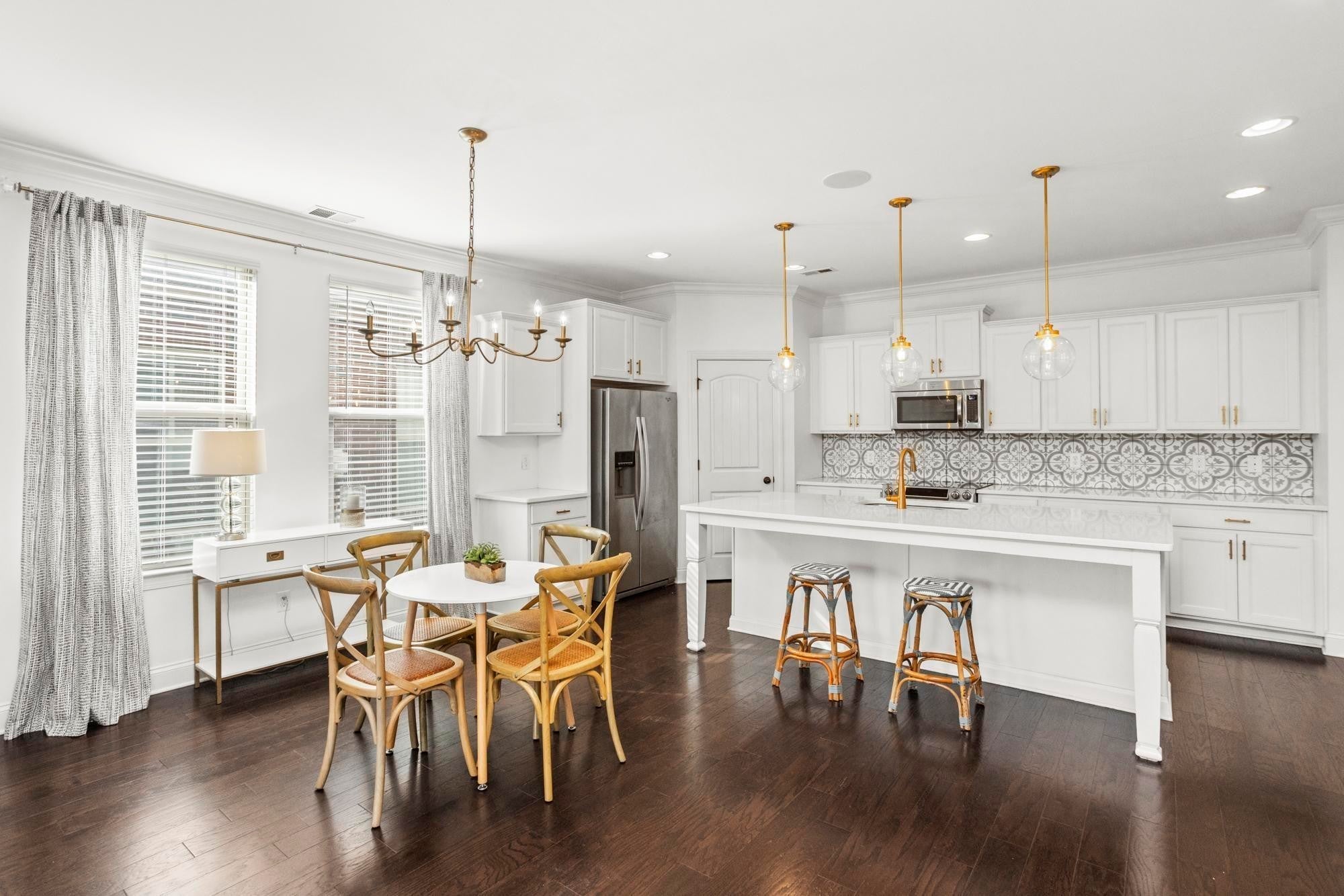 Photo of Listing #3117494