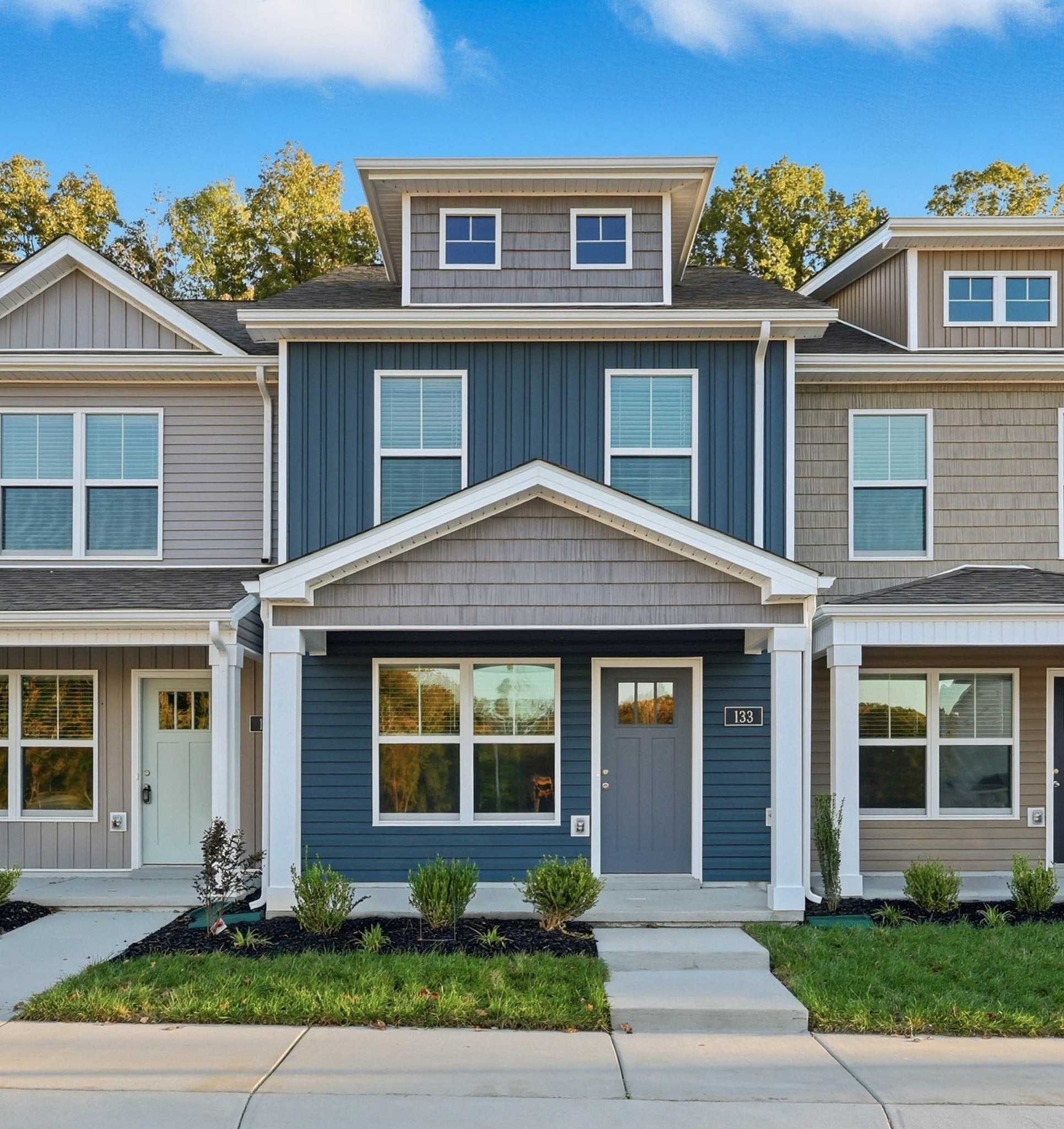 Photo of Listing #3118279