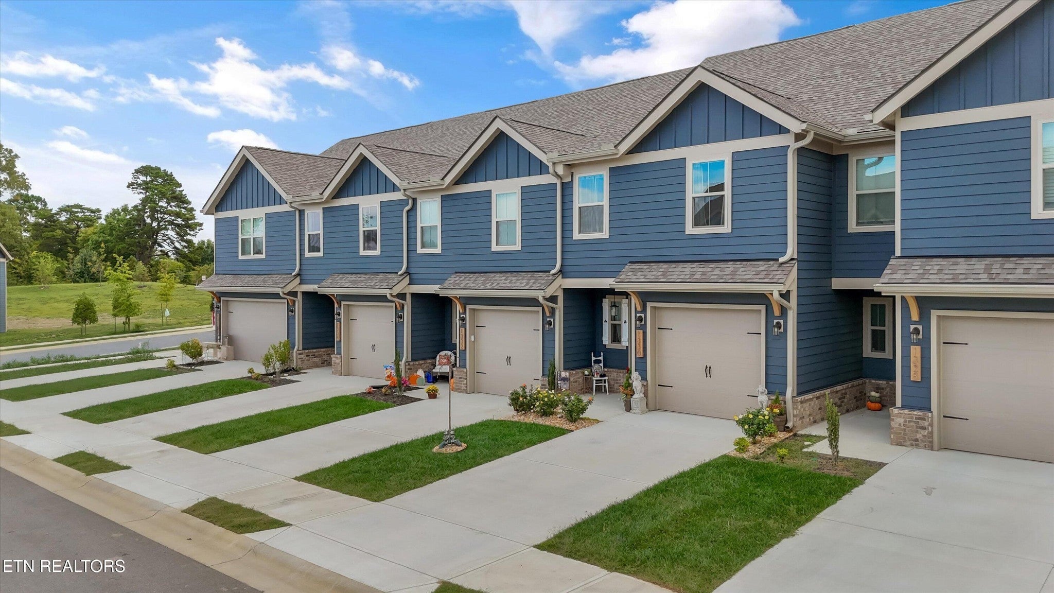 Photo of Listing #3118360