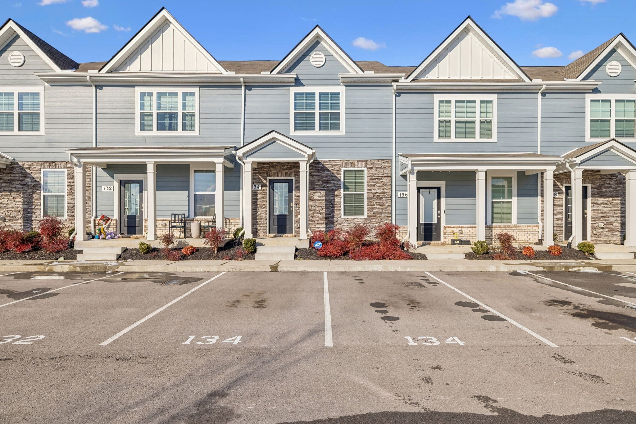 Photo of Listing #3118559