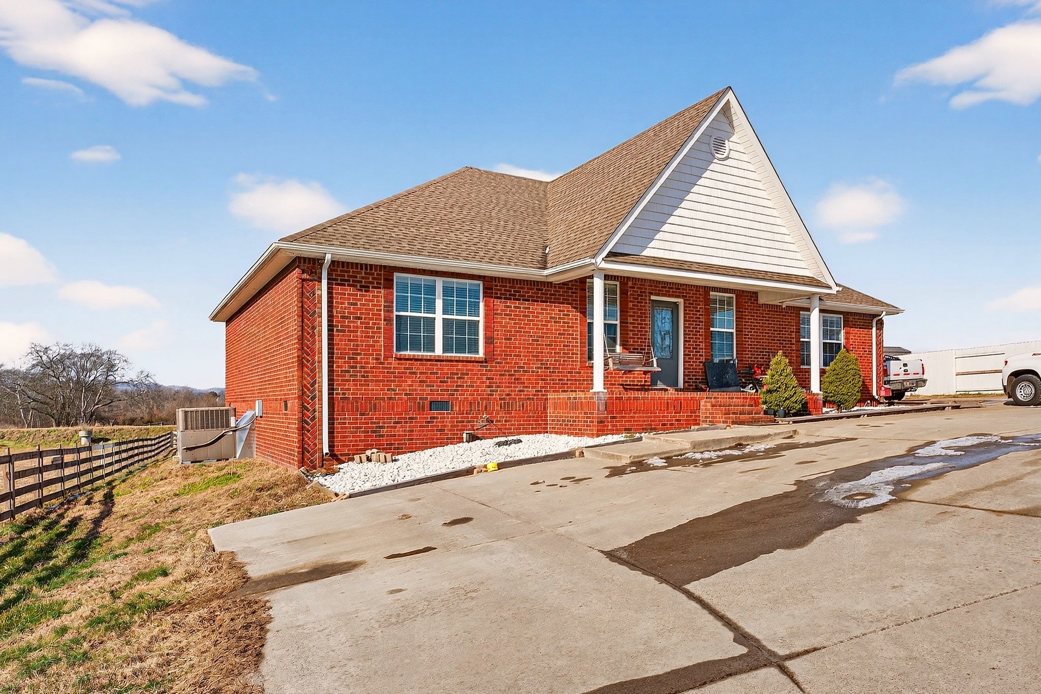 Photo of Listing #3121822