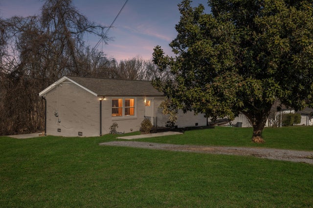 99 Thelma Dr, Mount Juliet